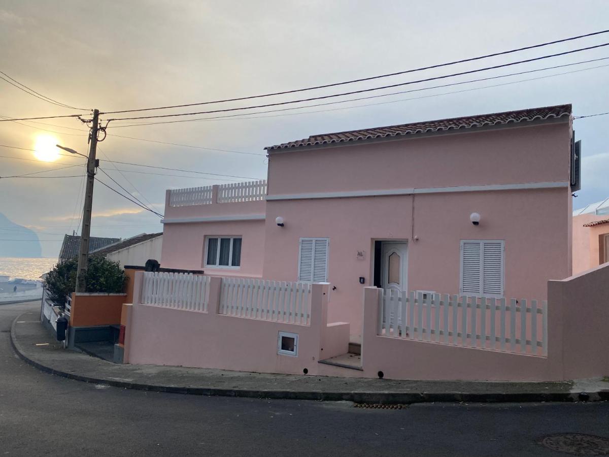 Casa Da Ribeira - Mosteiros モステイロス エクステリア 写真