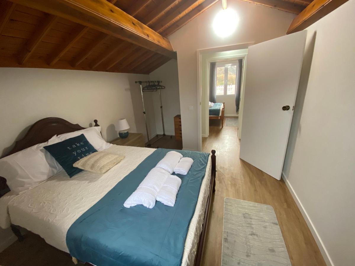 Casa Da Ribeira - Mosteiros モステイロス エクステリア 写真
