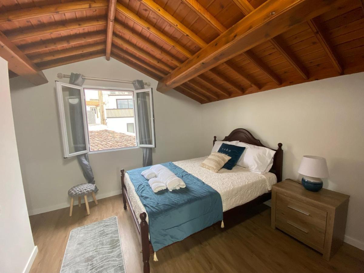 Casa Da Ribeira - Mosteiros モステイロス エクステリア 写真